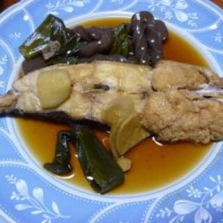 コンニャクの煮物は煮魚と一緒がグ～♪♫♬♫♬